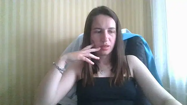 Snapshot of Star_kis chatting on 05-29-26, 11:08 Star kis online show from 05-29-26, 11:08
