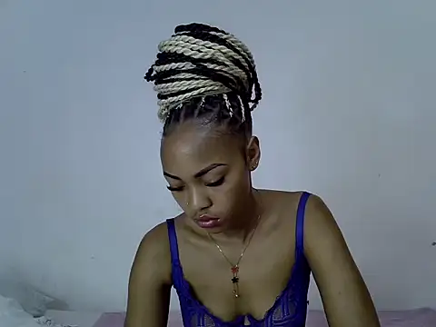 Snapshot of Afriona chatting on 07-16-26, 07:36 Afriona online show from 07-16-26, 07:36