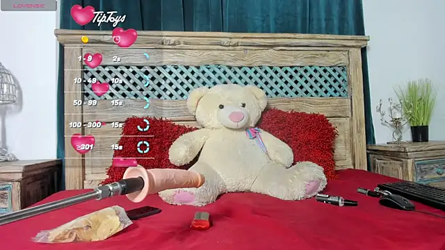 EmmaEbony1 online show from 06-01-26, 03:30