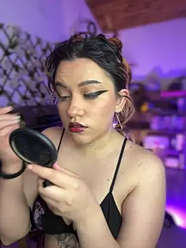 NikkiNix online show from 05-31-26, 01:07