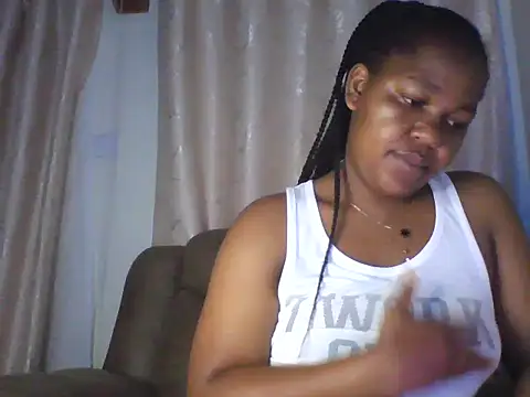 Snapshot of sexy_dove chatting on 05-17-26, 05:20 sexy dove online show from 05-17-26, 05:20