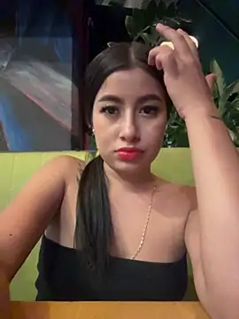 Luisa Madrid online show from 05-31-26, 01:25