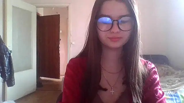 Snapshot of Bellochka201 chatting on 05-26-26, 08:43 Bellochka201 online show from 05-26-26, 08:43