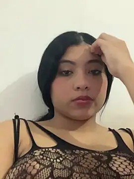 Snapshot of Paula-sinz chatting on 05-26-26, 09:55 Paula-sinz online show from 05-26-26, 09:55