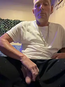 Tboyy6969 online show from 07-18-26, 05:11