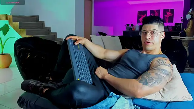lukas green11 online show from 06-21-26, 06:10