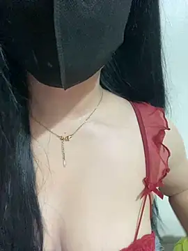 Snapshot of Dona-sexyy chatting on 06-03-26, 05:29 Dona-sexyy online show from 06-03-26, 05:29