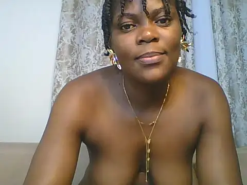Snapshot of dollface_bela chatting on 06-25-26, 04:23 dollface bela online show from 06-25-26, 04:23