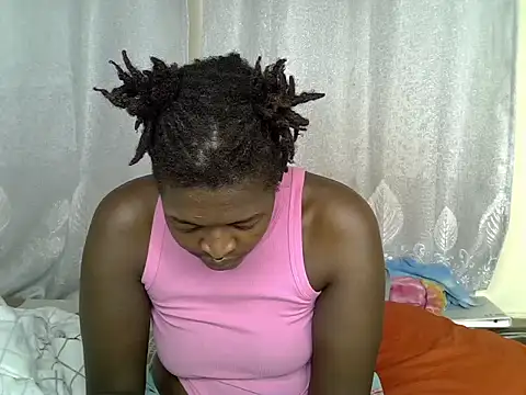 Snapshot of Lorainebabes chatting on 06-20-26, 10:45 Lorainebabes online show from 06-20-26, 10:45