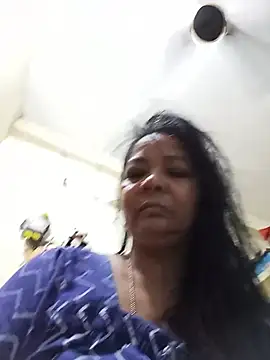 Snapshot of Ramya111_Tamil chatting on 06-22-26, 10:45 Ramya111 Tamil online show from 06-22-26, 10:45