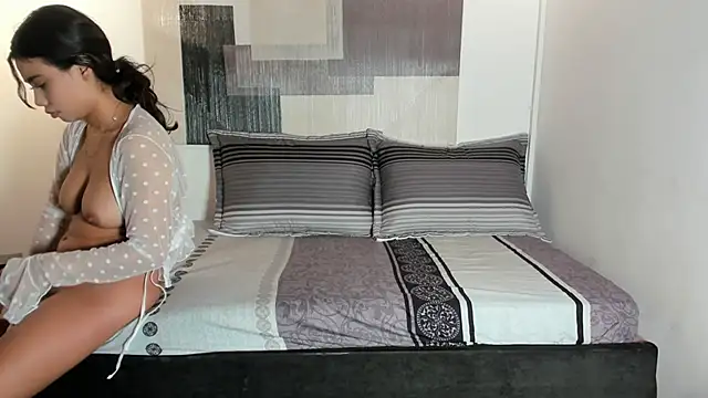 celesteythiago online show from 06-04-26, 03:23