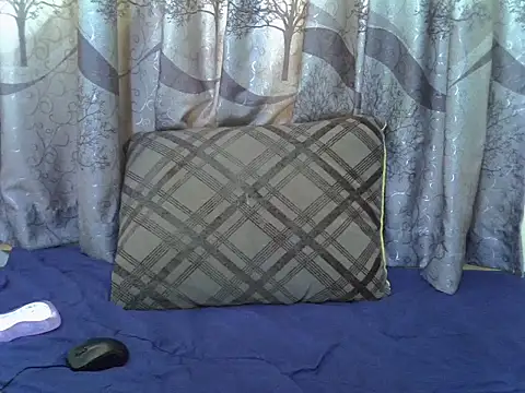 Snapshot of Sweet_elisa001 chatting on 06-16-26, 08:17 Sweet elisa001 online show from 06-16-26, 08:17