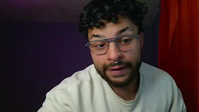 Snapshot of LYNN_N_SAMMAEL chatting on 07-05-26, 04:52 LYNN N SAMMAEL online show from 07-05-26, 04:52