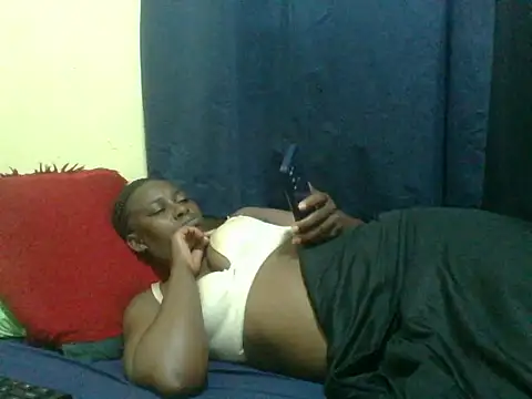 Snapshot of naughty-slender chatting on 07-07-26, 04:37 naughty-slender online show from 07-07-26, 04:37