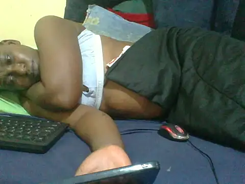 Snapshot of naughty-slender chatting on 07-12-26, 08:16 naughty-slender online show from 07-12-26, 08:16