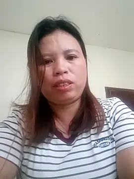 -Yeyi- online show from 06-08-26, 01:50