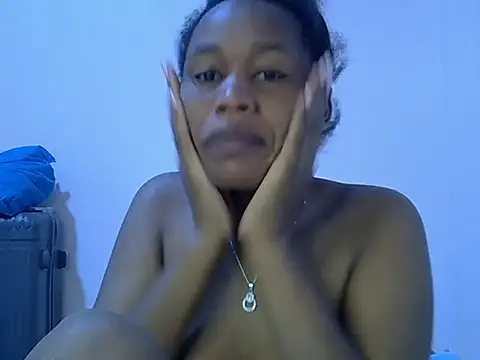 Snapshot of ANGEL_MIA23 chatting on 07-14-26, 10:26 ANGEL MIA23 online show from 07-14-26, 10:26