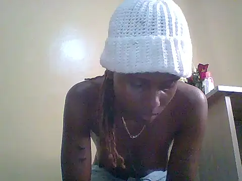 kiki8390 online show from 07-04-26, 06:58