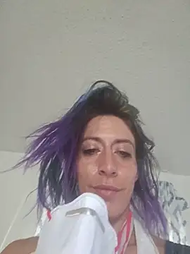 Snapshot of PixieLix chatting on 06-06-26, 10:25 PixieLix online show from 06-06-26, 10:25