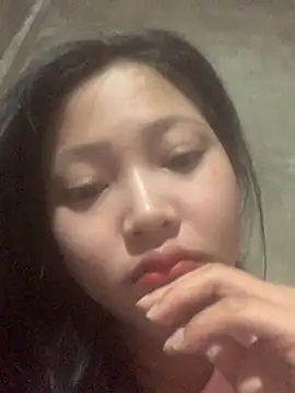 Snapshot of hinami-lo chatting on 05-20-26, 07:14 hinami-lo online show from 05-20-26, 07:14