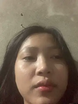 Snapshot of hinami-lo chatting on 05-23-26, 04:55 hinami-lo online show from 05-23-26, 04:55
