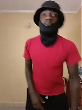 Snapshot of slim_ebon chatting on 07-18-26, 01:15 slim ebon online show from 07-18-26, 01:15