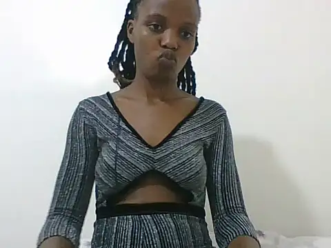 Snapshot of chickcute12 chatting on 05-16-26, 07:23 chickcute12 online show from 05-16-26, 07:23