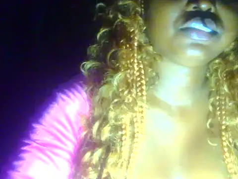Snapshot of Yaspretty6 chatting on 07-08-26, 10:36 Yaspretty6 online show from 07-08-26, 10:36