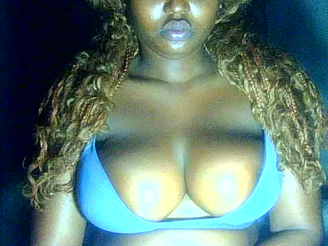 Snapshot of Yaspretty6 chatting on 07-14-26, 11:43 Yaspretty6 online show from 07-14-26, 11:43