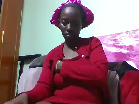 Snapshot of maamypussy chatting on 05-19-26, 08:04 maamypussy online show from 05-19-26, 08:04