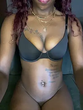 Snapshot of blue_ivy2200 chatting on 06-06-26, 10:36 blue ivy2200 online show from 06-06-26, 10:36