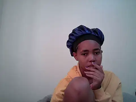 MidnightNala online show from 07-15-26, 09:03