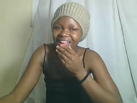 Sweetgal2025 online show from 07-05-26, 03:13