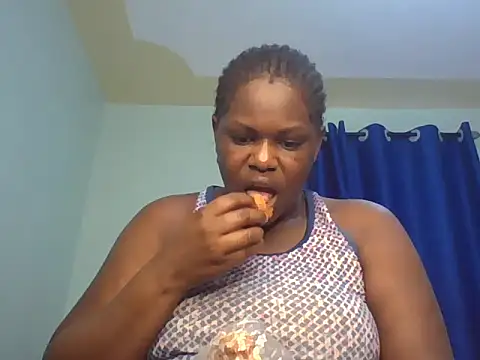 Snapshot of curvy--pussy23 chatting on 06-19-26, 08:51 curvy--pussy23 online show from 06-19-26, 08:51