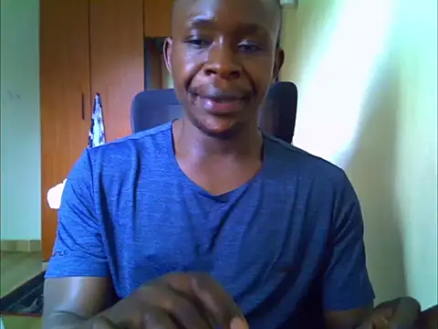 Snapshot of BillyBlackss chatting on 05-18-26, 12:00 BillyBlackss online show from 05-18-26, 12:00