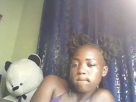 Snapshot of hot_chocolate222 chatting on 05-29-26, 12:25 hot chocolate222 online show from 05-29-26, 12:25