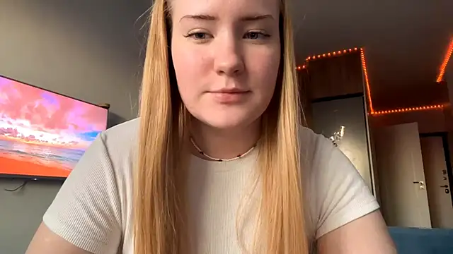 Lisi Kiss  online show from 05-24-26, 06:13