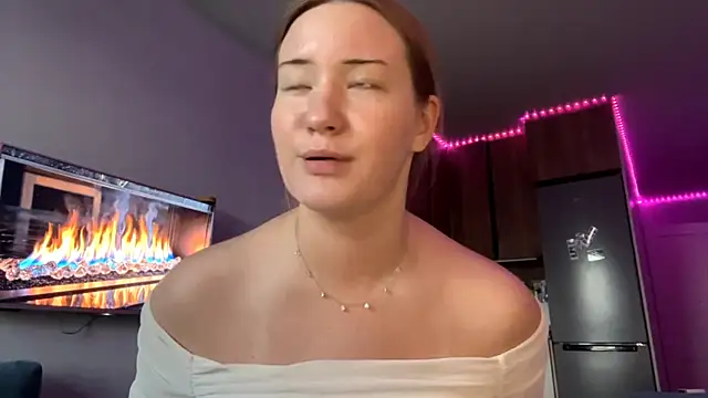 Lisi Kiss  online show from 06-04-26, 06:14