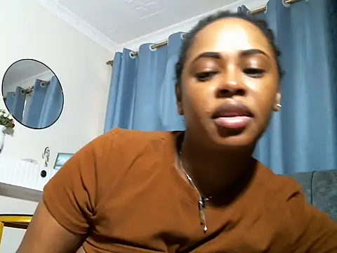 Snapshot of pretty_zii chatting on 07-22-26, 04:37 pretty zii online show from 07-22-26, 04:37
