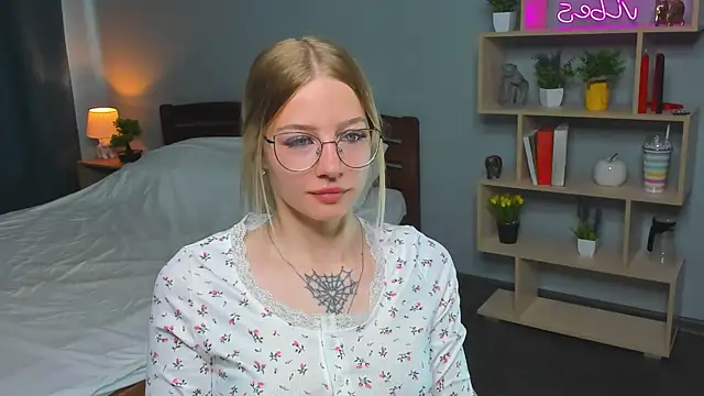 DeniseMekus online show from 05-30-26, 10:12
