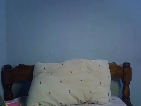 Snapshot of FreakyTrixie111 chatting on 05-17-26, 02:42 FreakyTrixie111 online show from 05-17-26, 02:42