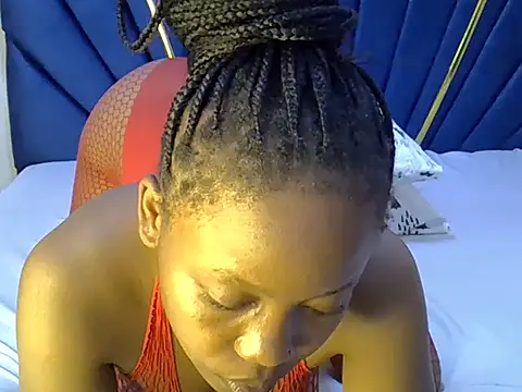 Snapshot of shanell_kiss chatting on 07-12-26, 04:20 shanell kiss online show from 07-12-26, 04:20