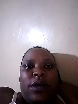 Snapshot of Azizzah chatting on 05-16-26, 07:34 Azizzah online show from 05-16-26, 07:34