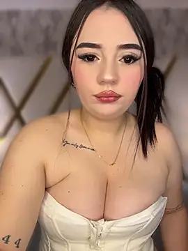 ValeriaCarter online show from 06-10-26, 12:37