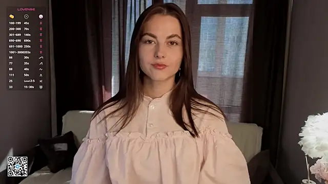 Snapshot of CarolannMirjah chatting on 07-11-26, 04:15 CarolannMirjah online show from 07-11-26, 04:15