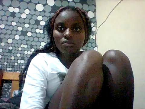 Snapshot of liligal chatting on 06-19-26, 07:39 liligal online show from 06-19-26, 07:39