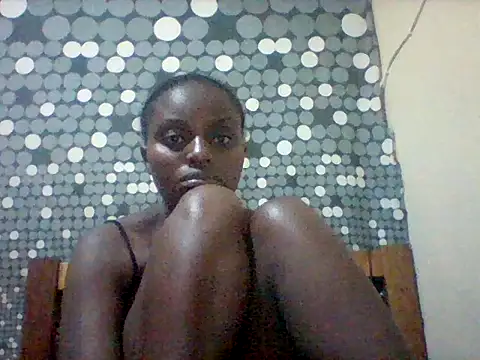 Snapshot of liligal chatting on 06-28-26, 07:42 liligal online show from 06-28-26, 07:42