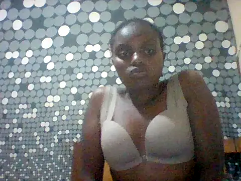 Snapshot of liligal chatting on 06-29-26, 07:36 liligal online show from 06-29-26, 07:36
