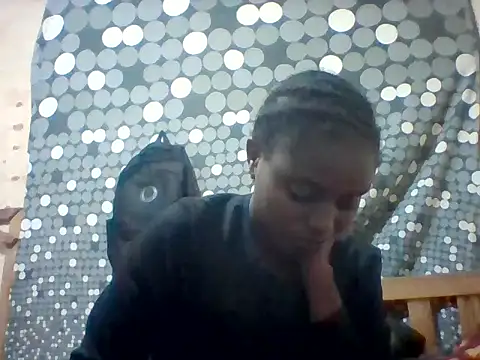 Snapshot of liligal chatting on 07-05-26, 07:32 liligal online show from 07-05-26, 07:32