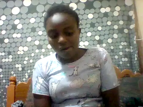 Snapshot of liligal chatting on 07-15-26, 04:07 liligal online show from 07-15-26, 04:07